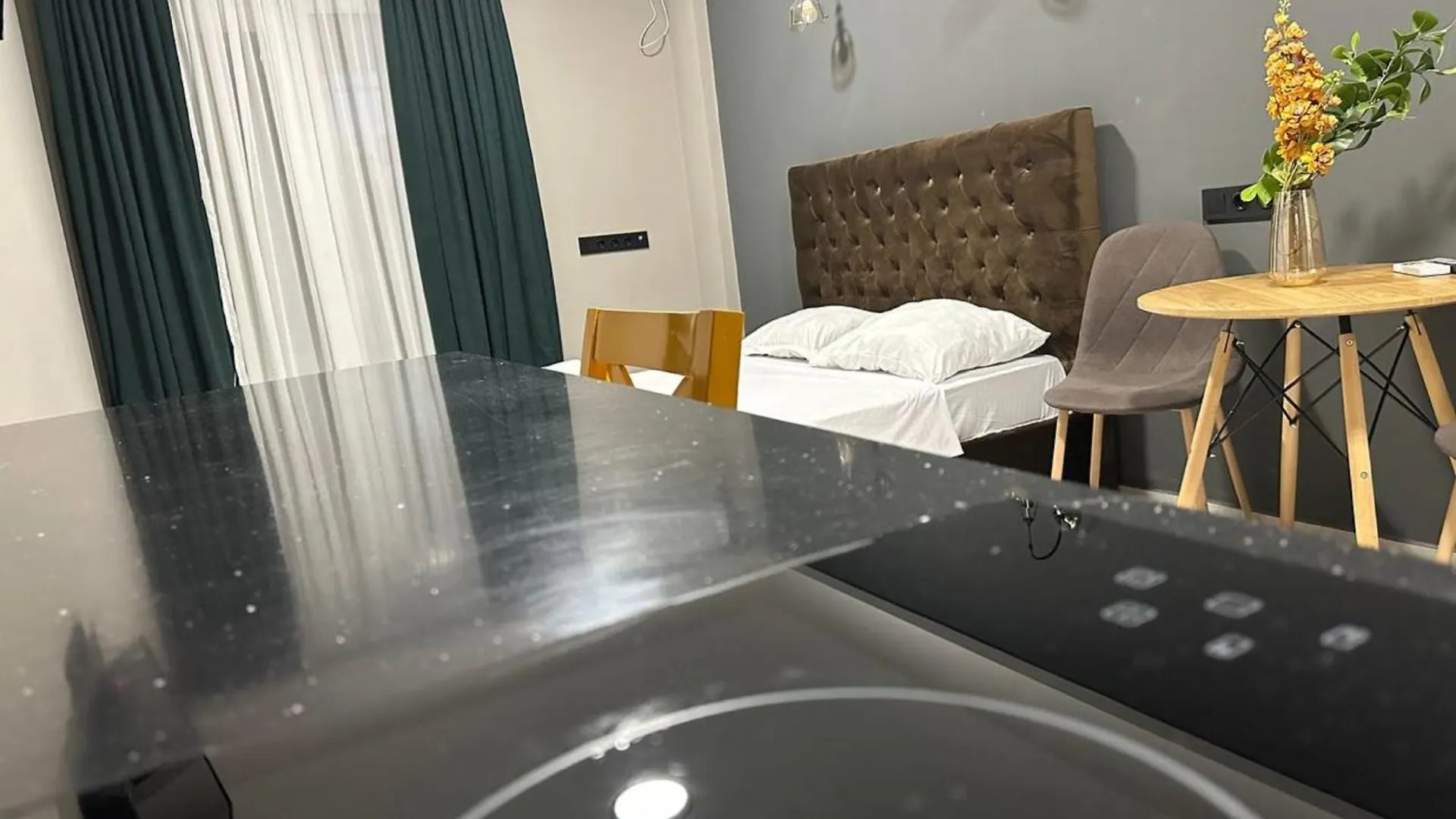 New Apartments Isani Tbilisi 0*,